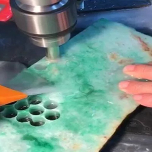 New Natural Jade Bracelet Handmade Natural Light Green White Jade Chinese Round Bead Bangles Women Reiki Healing Health Care Energy Strand Bracelets 1