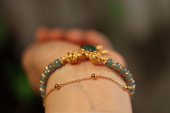 Luxury Hotan Jade Safety Clasp Pendant Women Bracelet Jewelry Natural Freshwater Pearl Myanmar Jade Bracelet For Women Fashion Jewelry Jade Handcarved Jadeite Bracelet