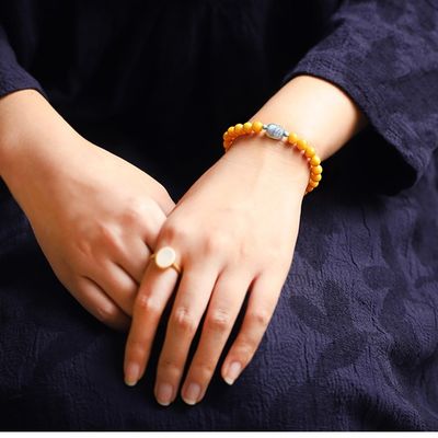 Fashion Jewelry Round Donut Yellow Amber Natural Yellow Piebald Amber Bracelet Water Purification Fashion Flower Round Beads Factory Direct Sales