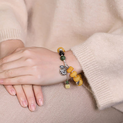 Wholesale Natural Healing Handmade Crystal Honey Amber Raw Stone Bracelet For Gift Souvenir Fine Jewelry Factory Real Classic 10mm Natural Crystal Bead Jewellery Amber Beeswax Bracelet