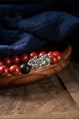 Feng Shui Wealth Bracelet Red Cinnabar Natural Crystal Onyx Relief Reiki Healing Stone Original Double Protection Red Strand Bracelet Bring Luck Prosperity