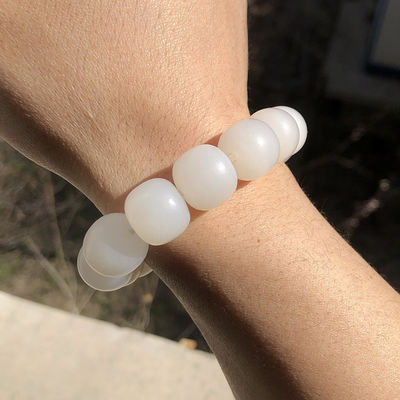 Jade (Nephritis) Bracelet With 8 And 10 Mm Round Beads, Jade Bracelet Genuine Hetian Jade Bracelet Natural Gradient Color Nephrite Hetian Jade Beaded Bracelet for Women and Men