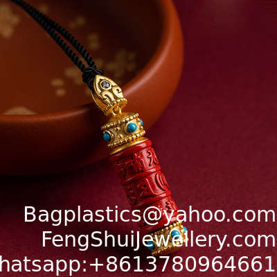 Ein guter Preis. Chinesisches Feng Shui-Amulet Premium-Rot-Cinnabar-Hängeschloss mit der Schrift Shurangama-Mantra, Cinnabar-Hängeschloss zum Schutz, Glück Online