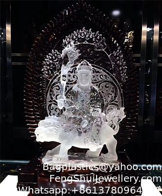 Buen precio Adornos de Bodhisattva Mahasthamaprapta de cristal blanco, Adornos de piedra en bruto de cristal de Avalokitesvara Bodhisattva de cristal blanco en línea
