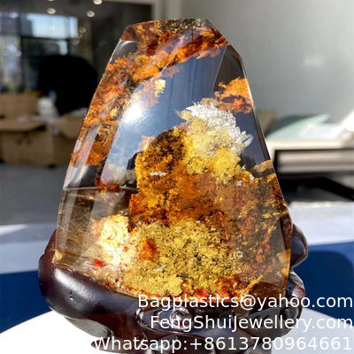 Bon prix Couleur naturelle Cheveux fantômes Pierre cristalline Vert fantôme Mille couches Montagne Cornucopie Jewelrye Fantôme cristallin Ornements en pierre brute en ligne