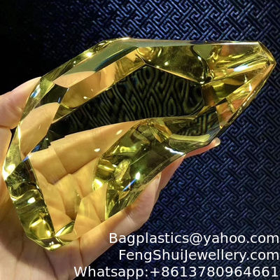 Bon prix Pierre de cristal jaune naturel, pierre de cristal à cheveux rouges fantômes, pierre de cristal à cheveux verts fantômes, mille couches de montagne, corne d'abondance, Jewelrye, fantôme de cristal, ornements de pierre brute en ligne