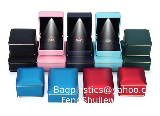 Good price Seamless LED Light Jewelry Box With Gold Rim, Paint And Light Ring Box, Bracelet Pendant Jewelry High-End Packaging Box online